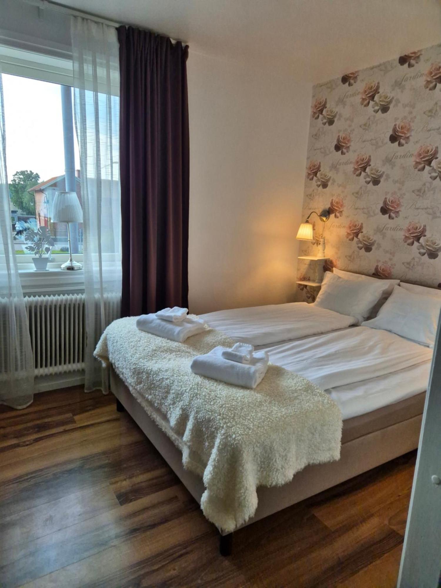 Smalandsstenar Hotell Εξωτερικό φωτογραφία