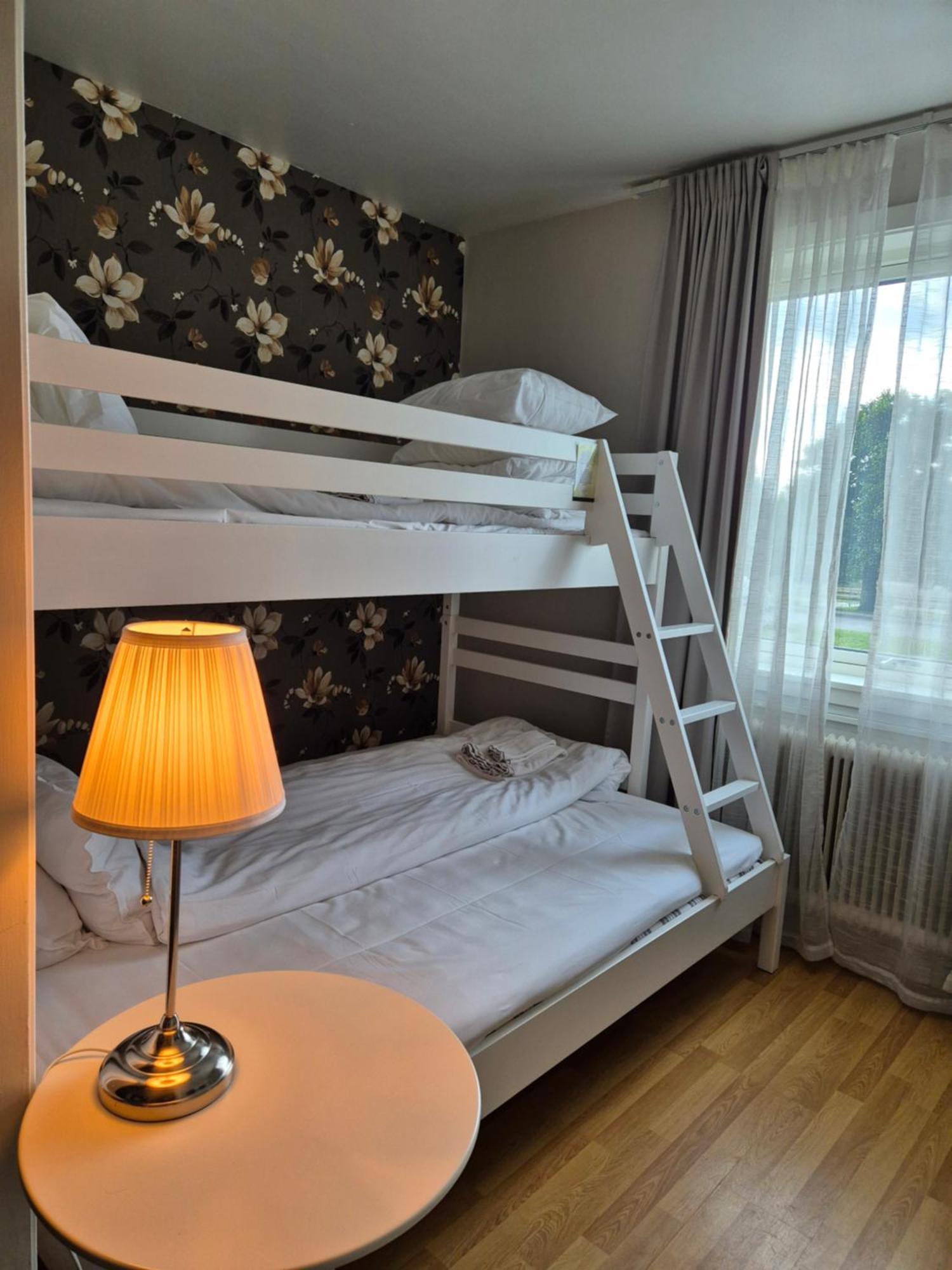 Smalandsstenar Hotell Εξωτερικό φωτογραφία